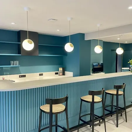 滨海圣西拉西约塔宜必思快捷酒店 酒店