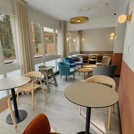 Logis De Port D'alon - St Cyr Sur