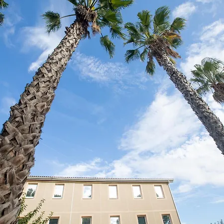 Logis De Port D'alon - St Cyr Sur 3* Saint-Cyr-sur-Mer