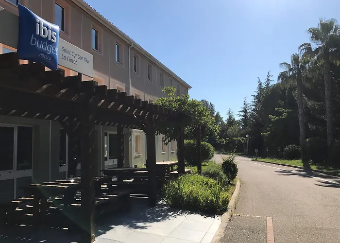 Logis De Port D'alon - St Cyr Sur Saint-Cyr-sur-Mer